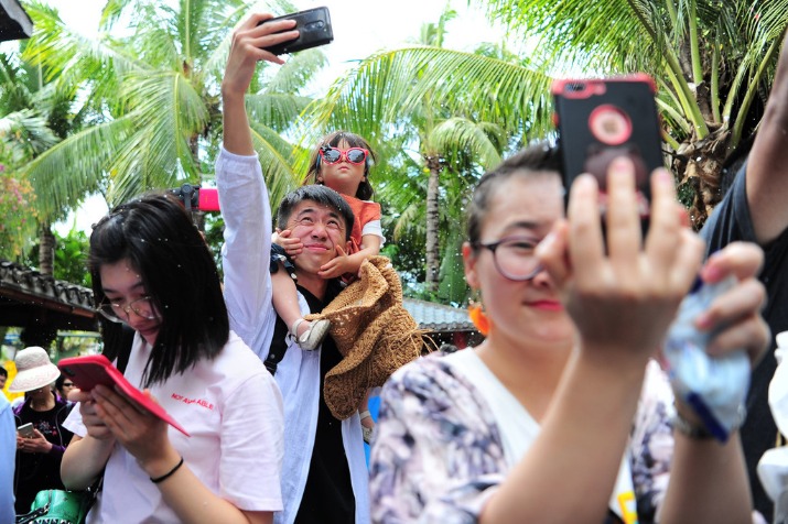 Improving personal data protection awareness necessary when 'swapping' faces online: survey