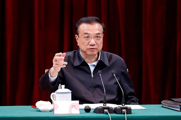 Provinces urged to keep economy stable, improve livelihood