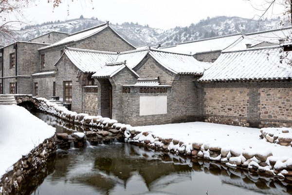 Beijing Wtown becomes a winter wonderland