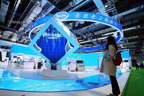 CIIE participants laud Pudong's business environment
