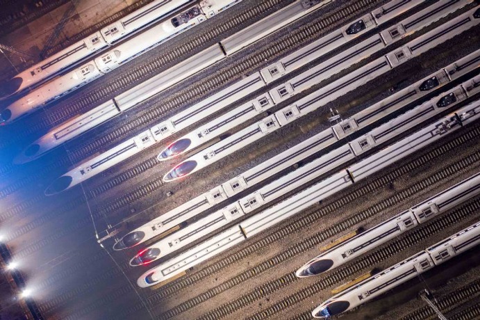 Bullet train network eases migrant workers' way home