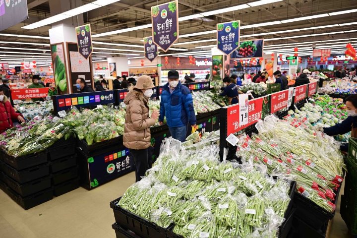 China's consumer inflation expected to edge down in February