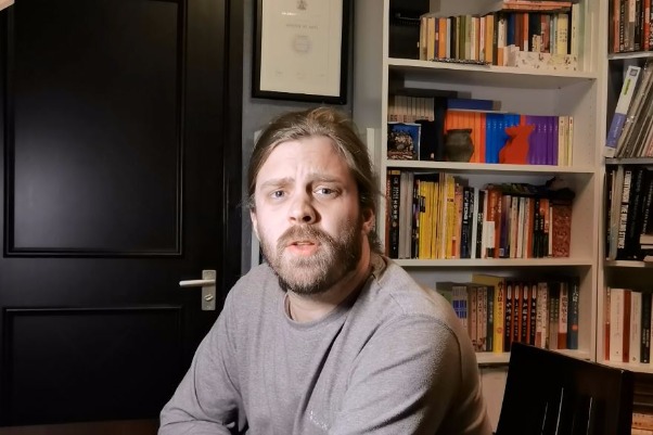 Viral Videos with Ryan: Dig deeper about the novel coronavirus