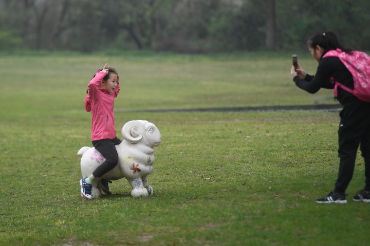 Chinese province offers vouchers to boost tourism, cultural consumption