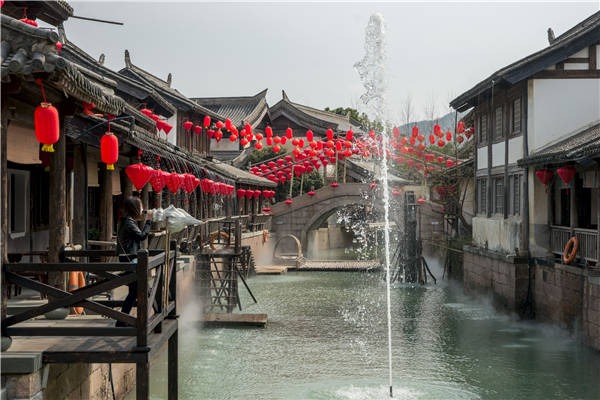 Movie studios play a role in tourism recovery