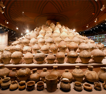 Prehistoric Civilization of the Sanjiangyuan Region: Qinghai Liuwan Painted Pottery