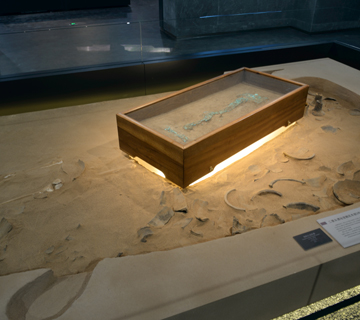 The First Capital of China: Permanent exhibition of Erlitou Site Museum of the Xia Capital