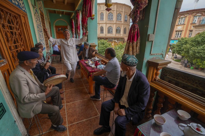 Tourism seeking paths out of virus doldrums