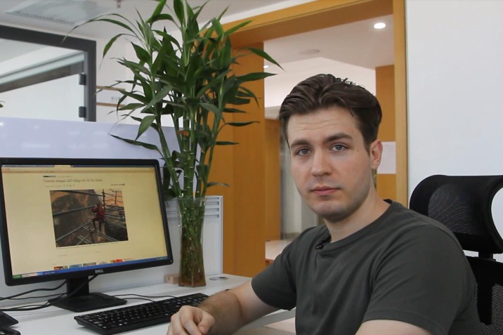 Video: Poverty alleviation top of agenda at two sessions