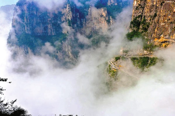 A journey to valleys, canyons in Shanxi