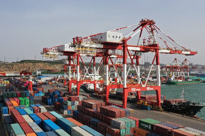 China's foreign trade down 3.2% in H1 of 2020