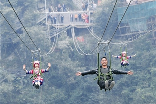 Hechi receives 14.61m tourists in Jan-July period