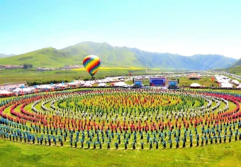 Watch it again: the Colorful Gannan Shambhala Tourism and Art Festival