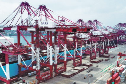 China's recovery boosts global commerce