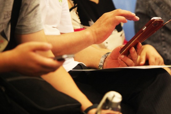 Number of China's internet users hits 989m