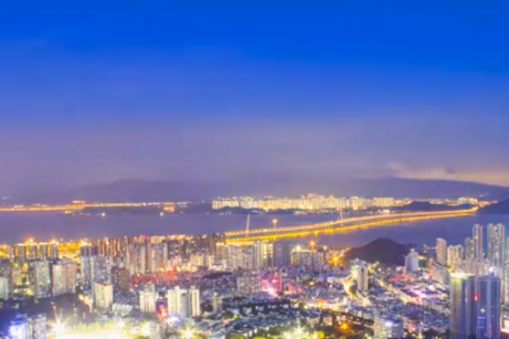 CRCC builds mega machine to construct China's first cross-sea high-speed railway bridge