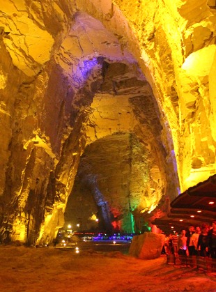 Tenglong Cave Scenic Area, Hubei province