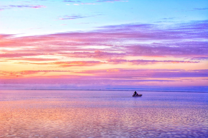 A lake as wide and magnificent as the sea