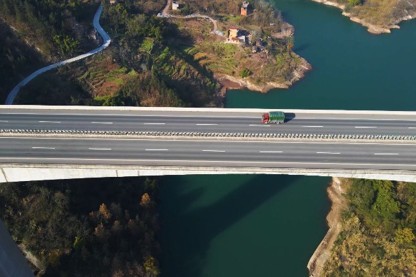 Four most representative expressways in China