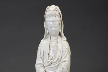 Exhibition showcases precious Dehua porcelain