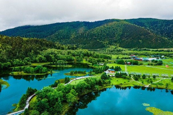 National park exudes fascinations in autumn days