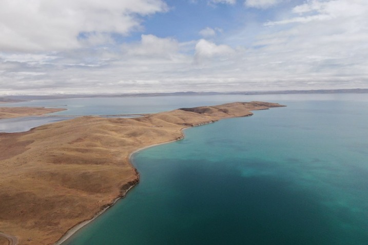 China ensures local residents benefit from national parks