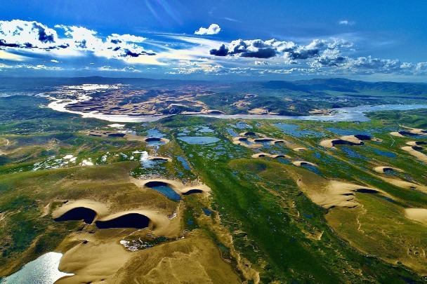 China's first 5 national parks guard wildlife