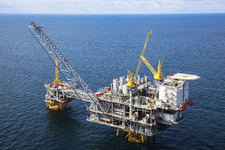 Inaugural smart offshore oilfield up and running