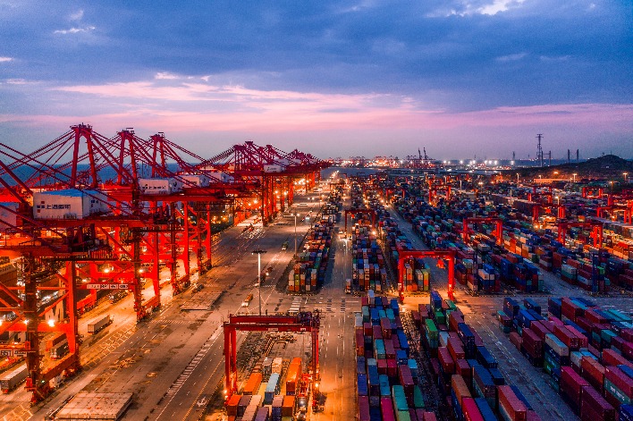 Zhejiang free trade zone keeps chugging on