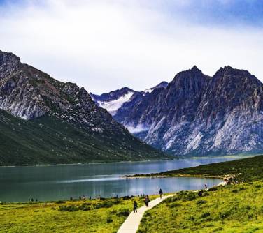 Hongyuan Grand Grasslands