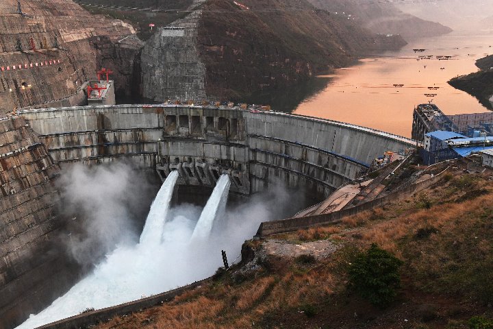 Three Gorges Corp reaches power milestone