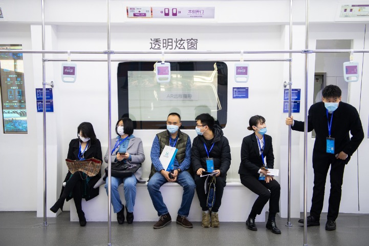 China injects momentum into rail transportation industry