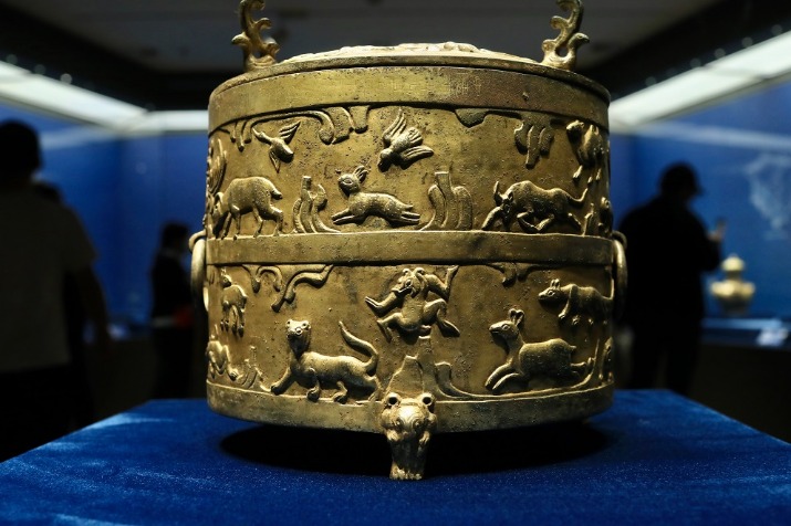 Cultural relics from Shanxi shine at university museum