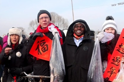 Austrian explores Shenyang with expat friends