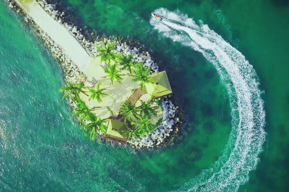 Amazing China in 60 Seconds: Hainan