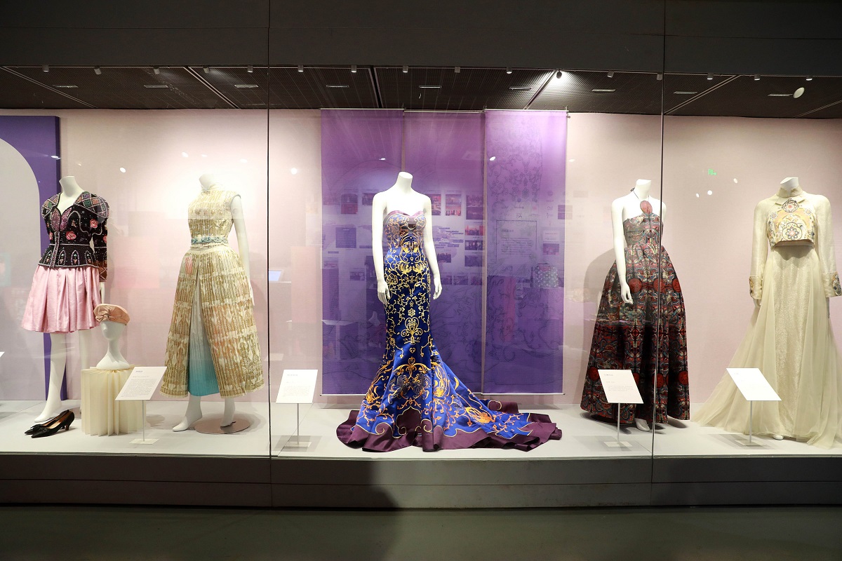 China National Silk Museum’s 30th anniversary exhibit