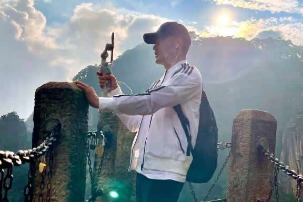 'Cloud tourism' a new fad amid COVID-induced travel restrictions