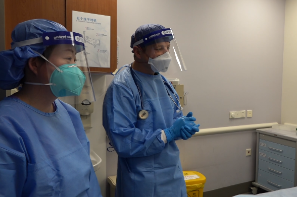 Shanghai moments: French doctor goes extra mile amid epidemic