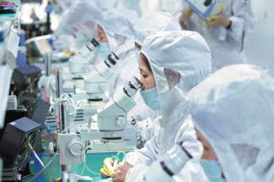 Economy to stabilize on solid support