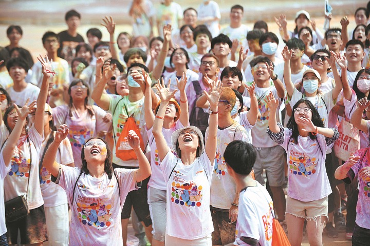 Summer set to heat up tourism market