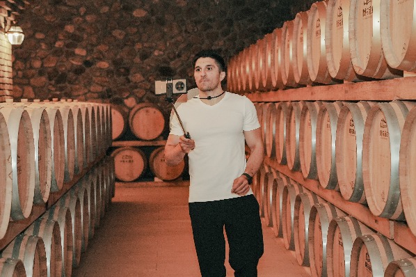 Ningxia vineyard makes 'A Date with China' memorable