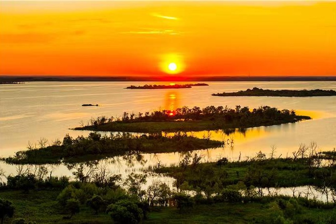 Jilin's Xianghai Nature Reserve wows visitors