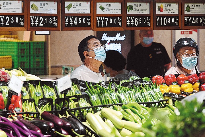 Consumption spurs recovery and growth