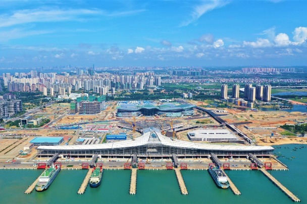 Hainan ramps up opening-up efforts to build world biz hub