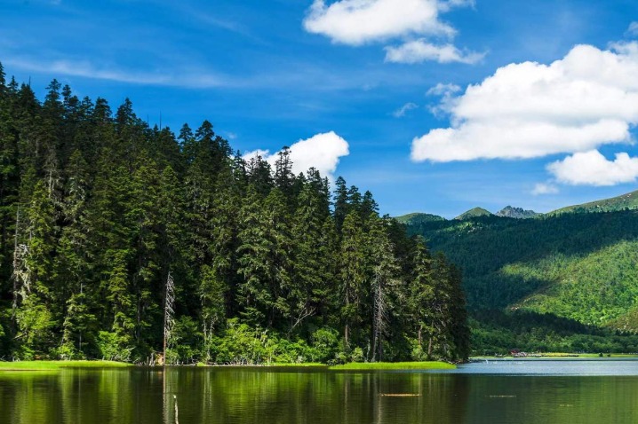 Yunnan's Potatso National Park enters its most beautiful season