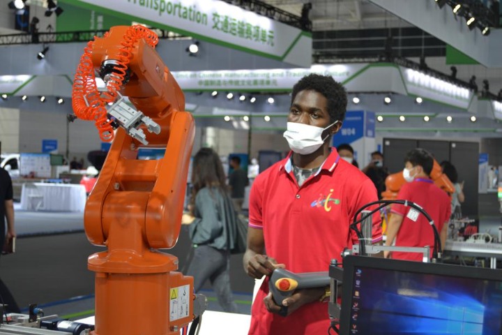 Vocational education gets a boost in Tianjin