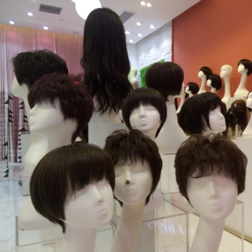 Qingdao town's wig workshops head and shoulders above rest