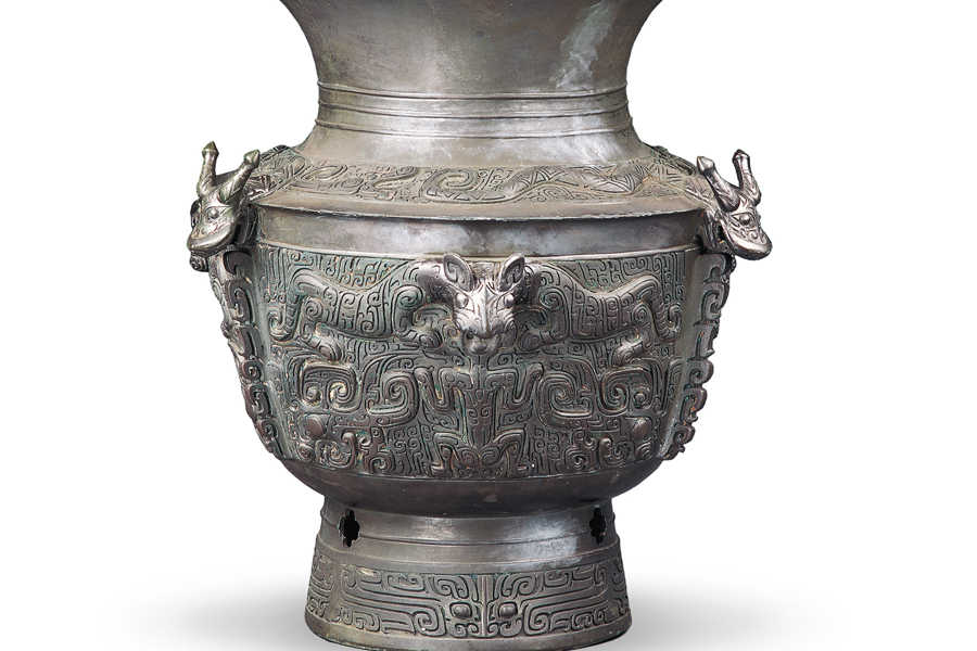 Bronze vessel reflects ferocious aesthetics of Shang Dynasty