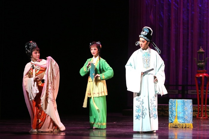 Classic Yueju Opera work presented in art festival in Shaanxi