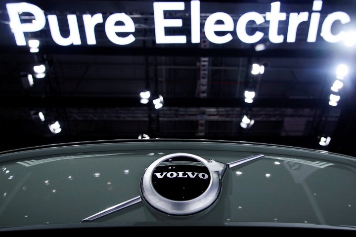 Volvo to unveil electric SUV with lidar sensor